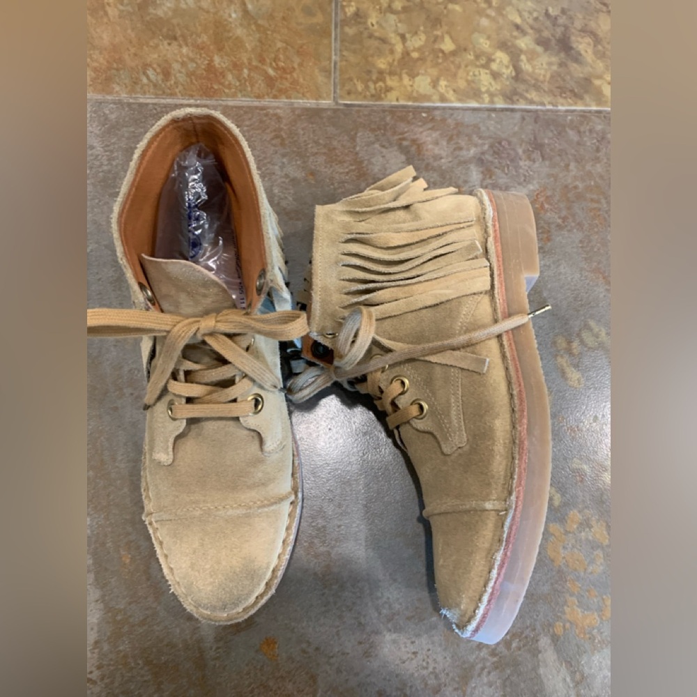 Madewell Boots size 7.5